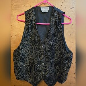Très Paquette Black Patterned Vest